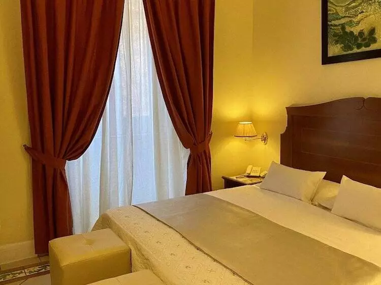 בית מלון כפרי Akropolis  Museum