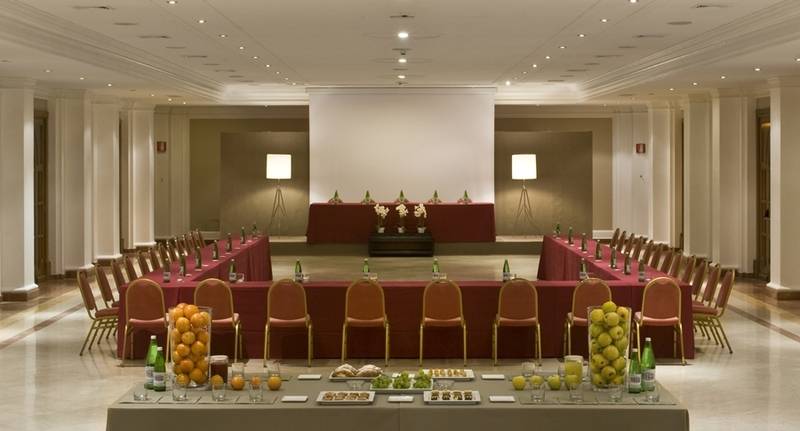 酒店 Ambasciatori Place