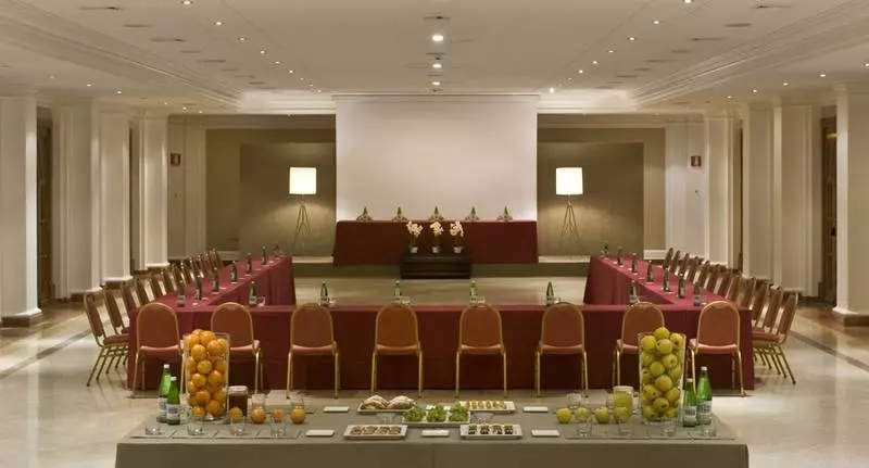 هتل Ambasciatori Place