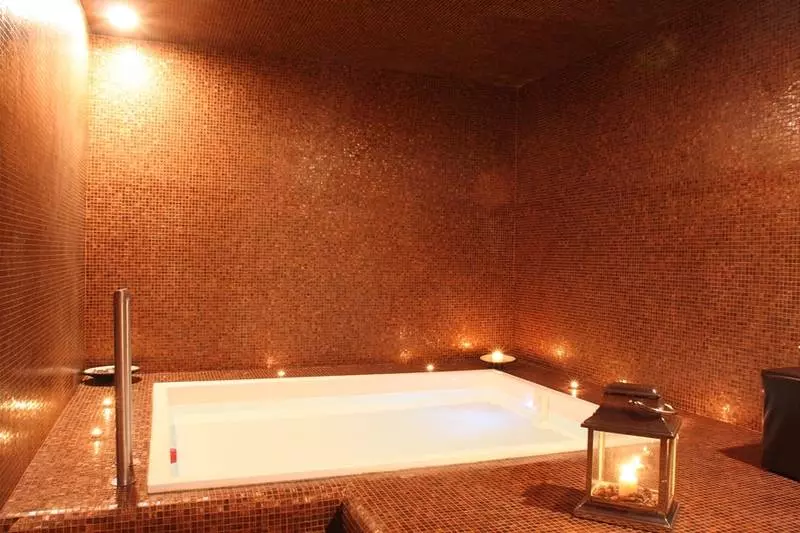 هتل Ambasciatori Place