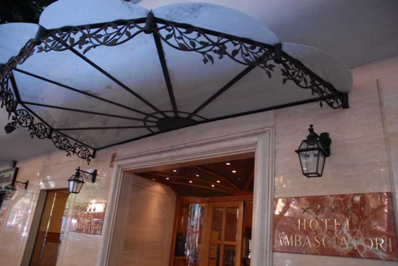 酒店 Ambasciatori Place