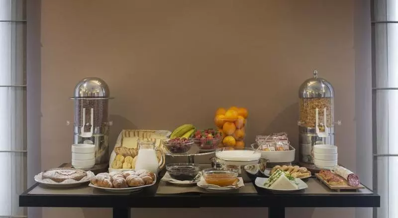 هتل Ambasciatori Place