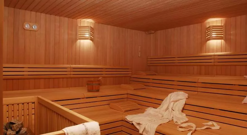 هتل Ambasciatori Place