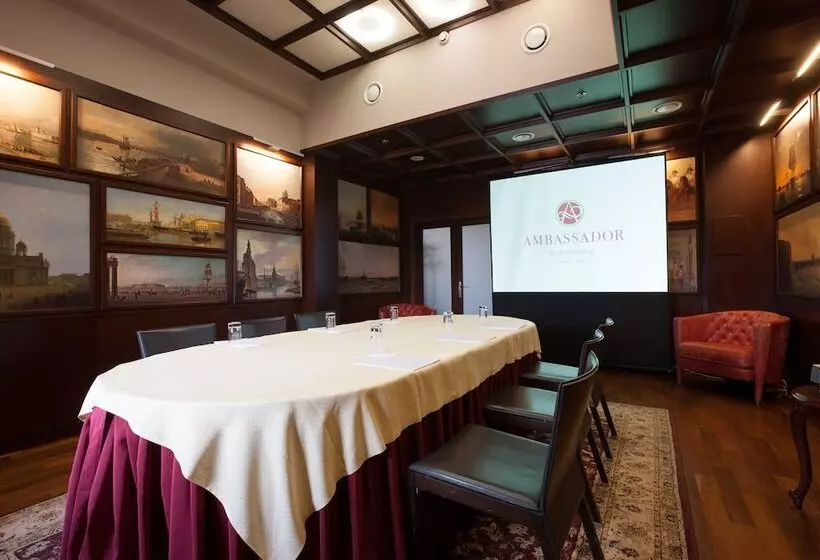 هتل Ambassador