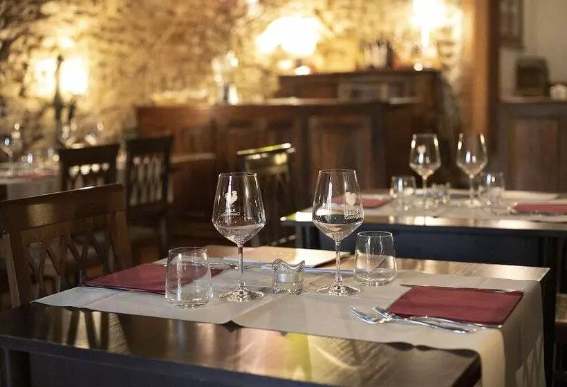 Отель Borgo Casa Al Vento