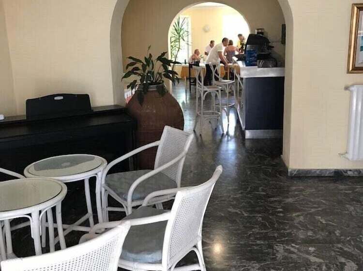 فندق Cinquestelle Albergo Del Centro Storico