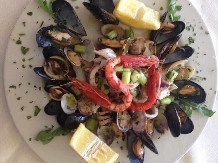 فندق Cinquestelle Albergo Del Centro Storico