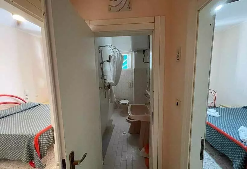 酒店 Cinquestelle Albergo Del Centro Storico