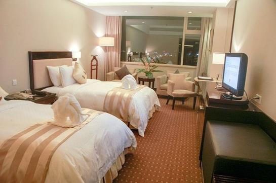 בית מלון כפרי Tienyow Grand