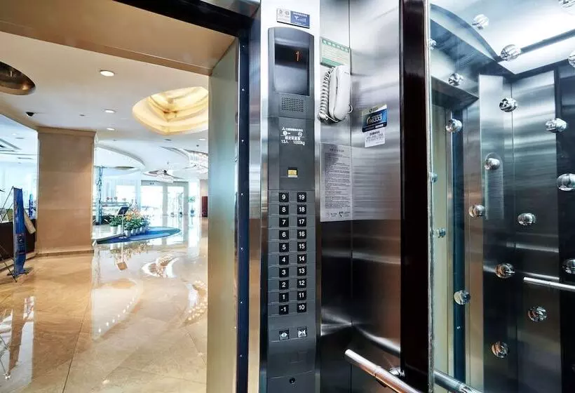 ホテル Hangzhou Hua Chen International