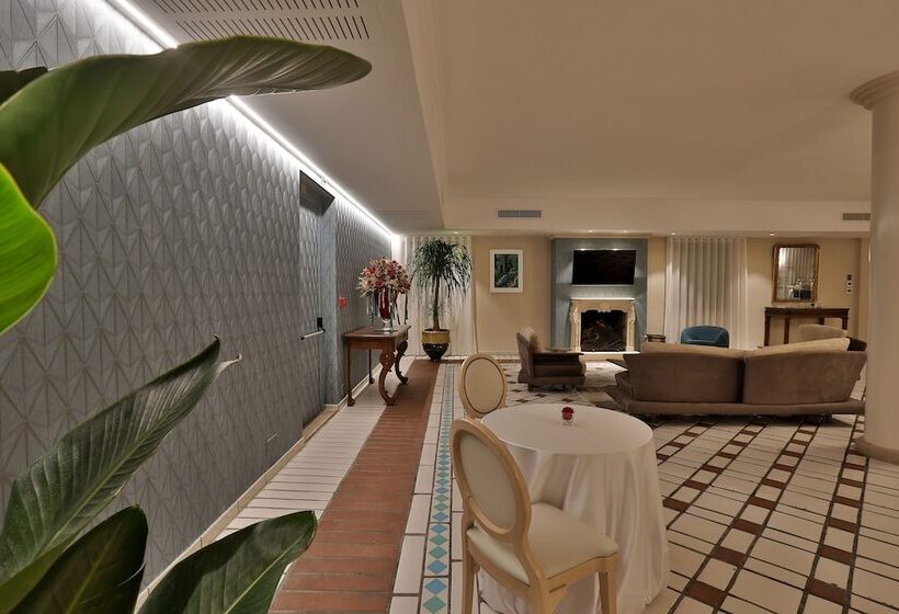 Отель Hermitage