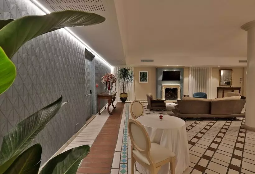 Отель Hermitage