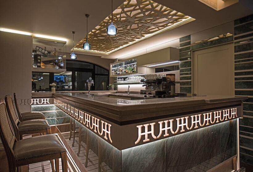 Отель Hermitage