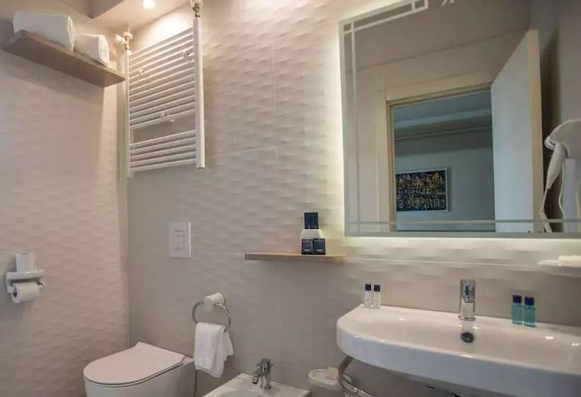 Отель Hermitage