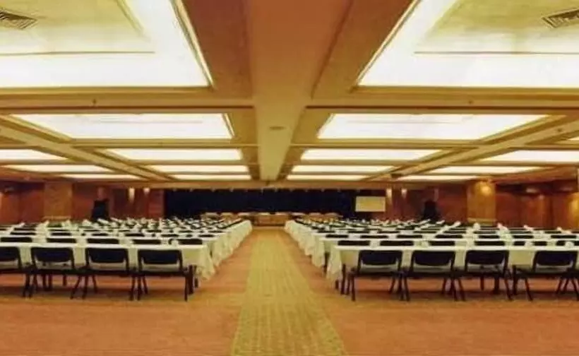 Отель Jinling Plaza Changzhou