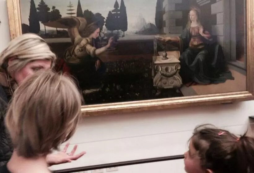 هتل Portrait Firenze  Lungarno Collection