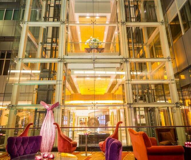 ホテル Pullman Guangzhou Baiyun Airport   Canton Fair Free Shuttle Bus & Official Registration Agency