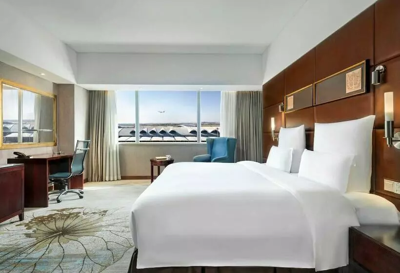 Hotel Pullman Guangzhou Baiyun Airport   Canton Fair Free Shuttle Bus & Official Registration Agency