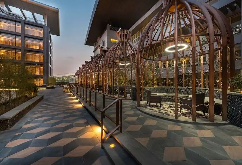 Hotel Pullman Guangzhou Baiyun Airport   Canton Fair Free Shuttle Bus & Official Registration Agency