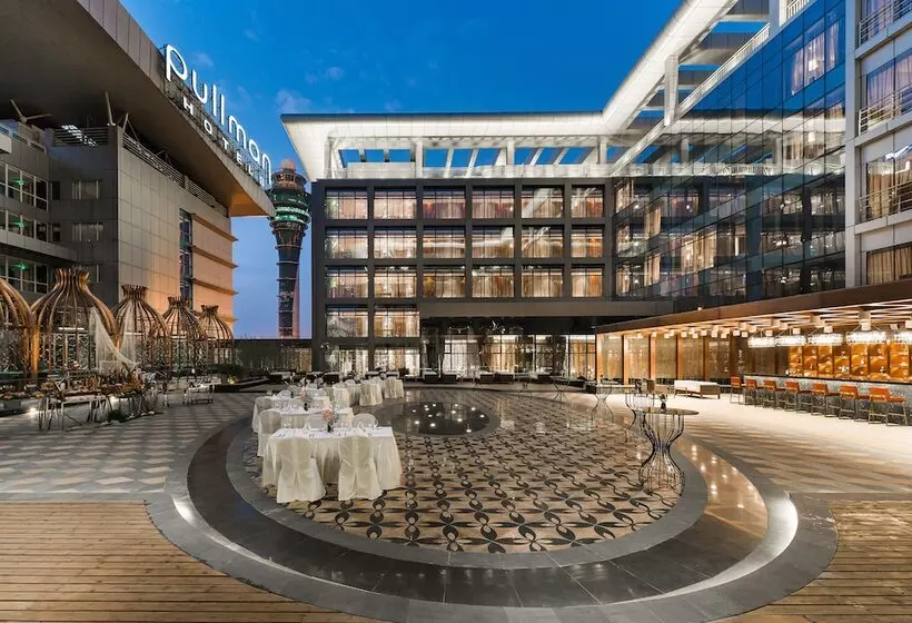 Hotel Pullman Guangzhou Baiyun Airport   Canton Fair Free Shuttle Bus & Official Registration Agency