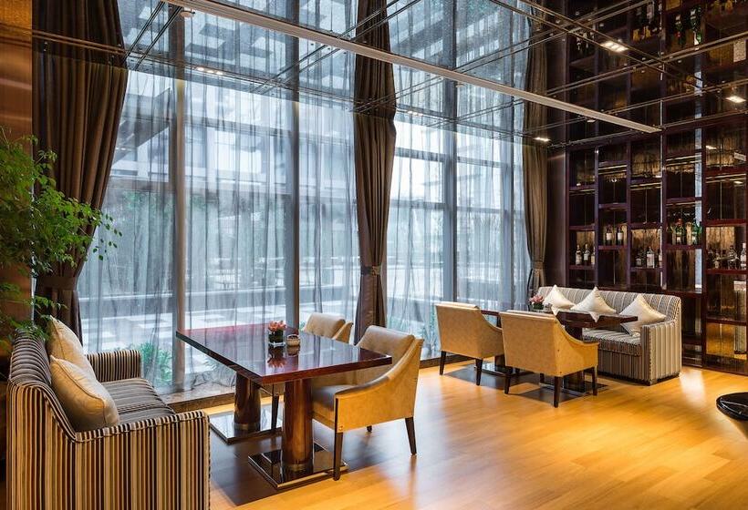 ホテル Pullman Guangzhou Baiyun Airport   Canton Fair Free Shuttle Bus & Official Registration Agency