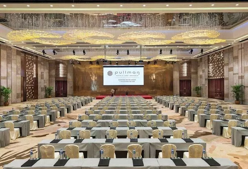 Hotel Pullman Guangzhou Baiyun Airport   Canton Fair Free Shuttle Bus & Official Registration Agency