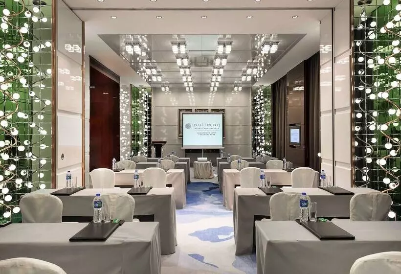 Hotel Pullman Guangzhou Baiyun Airport   Canton Fair Free Shuttle Bus & Official Registration Agency