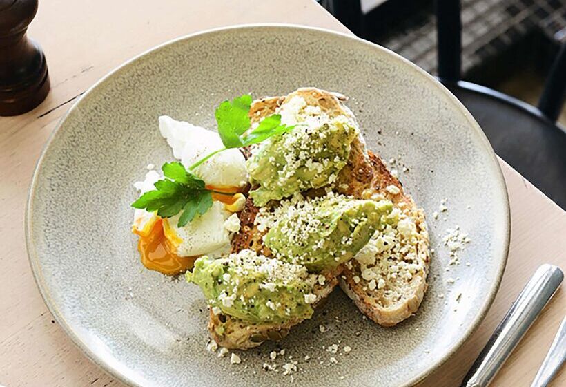 Saint Kilda Beach Hotel   Formerly Rydges St Kilda