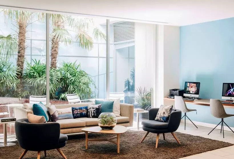 Saint Kilda Beach Hotel Formerly Rydges St Kilda