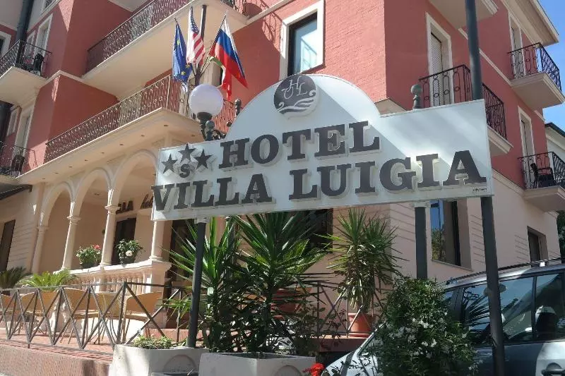 هتل Villa Luigia