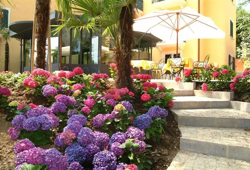 Szálloda Villa Sofia