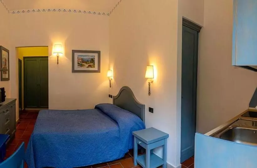 هتل Villaggio Cala Mancina