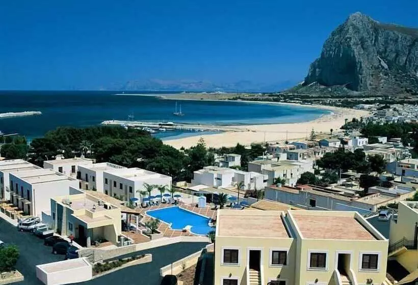 هتل Villaggio Cala Mancina