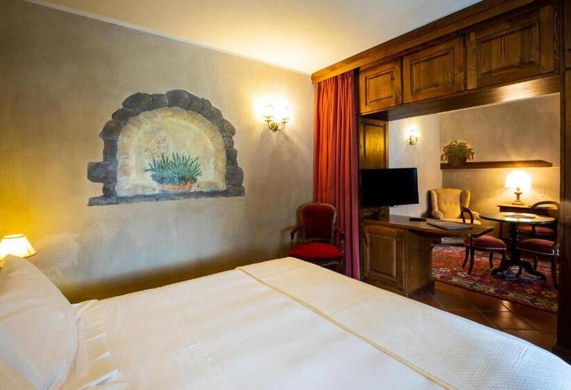 Relais Mont Blanc Hotel & Spa