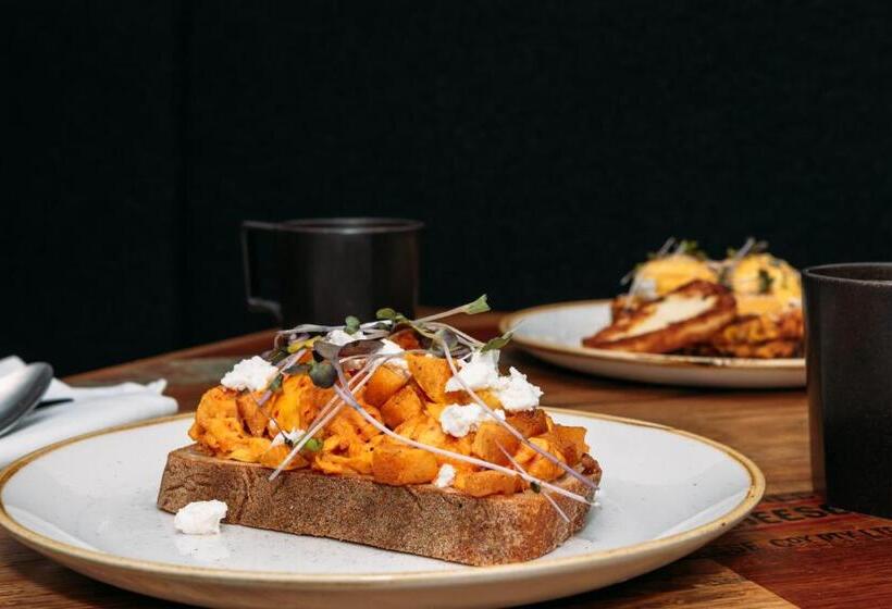 Alto Hotel On Bourke