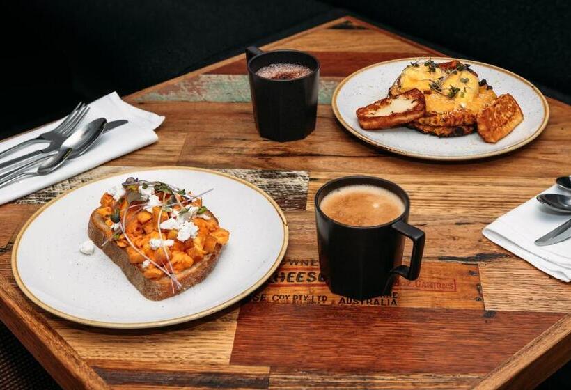 Alto Hotel On Bourke