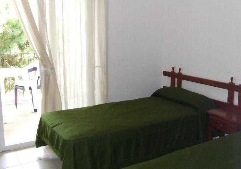 Apartamentos Fenals Park