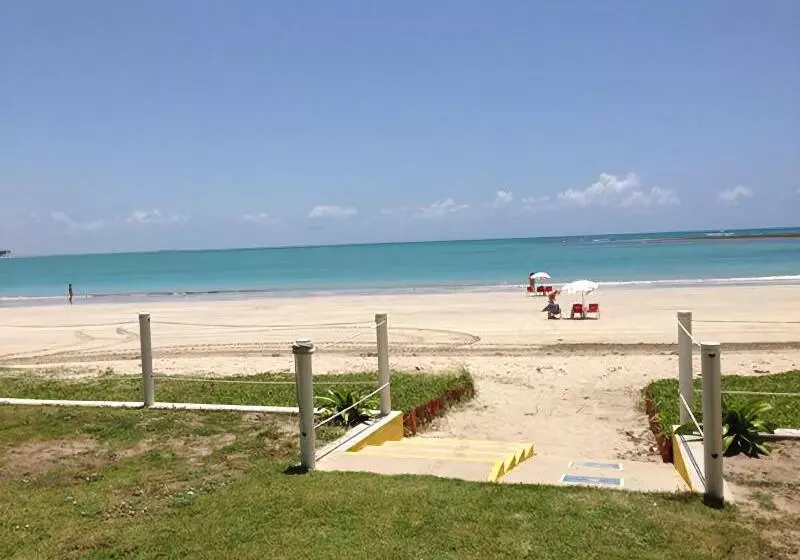 Отель Baia Branca Beach Resort