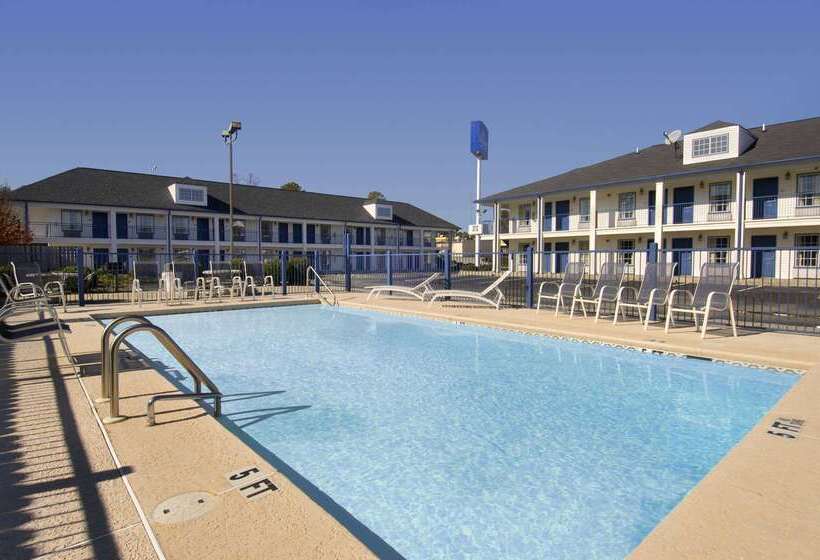 Motel 6 Macon, Ga I 475