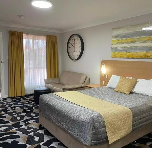 ホテル Cattlemans Country Motor Inn & Serviced Apartments