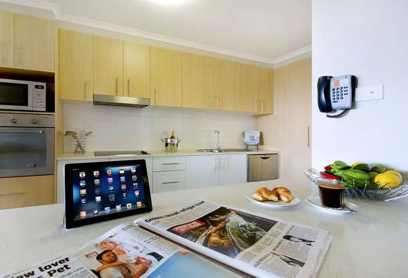 호텔 Pacific Suites Canberra