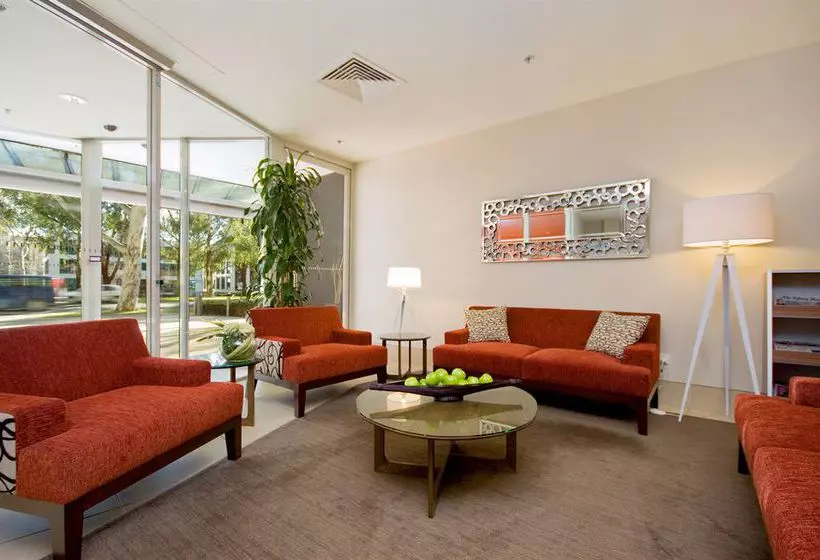 호텔 Pacific Suites Canberra