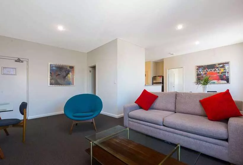 Отель Club Wyndham Perth, Trademark Collection By Wyndham