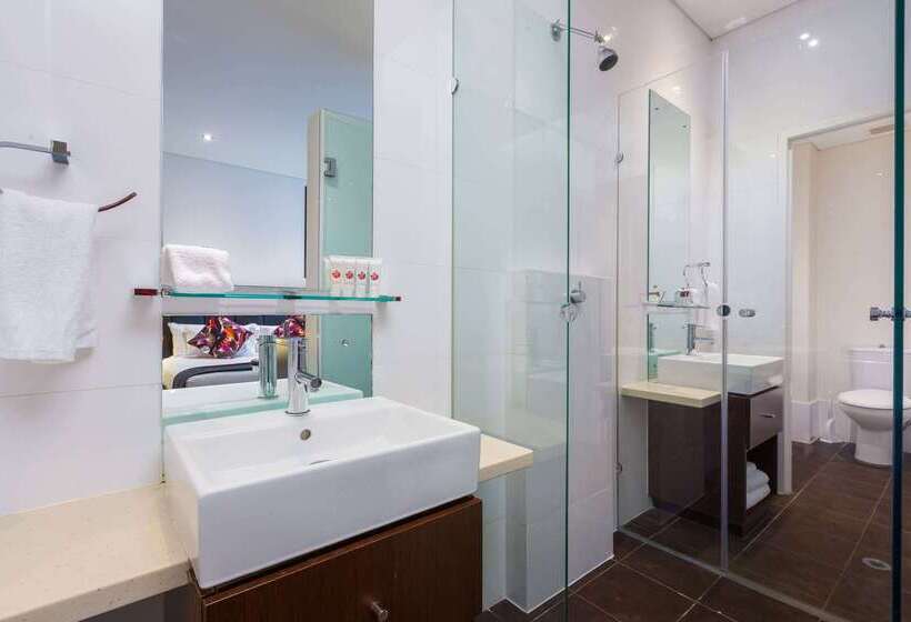 בית מלון כפרי Club Wyndham Perth, Trademark Collection By Wyndham