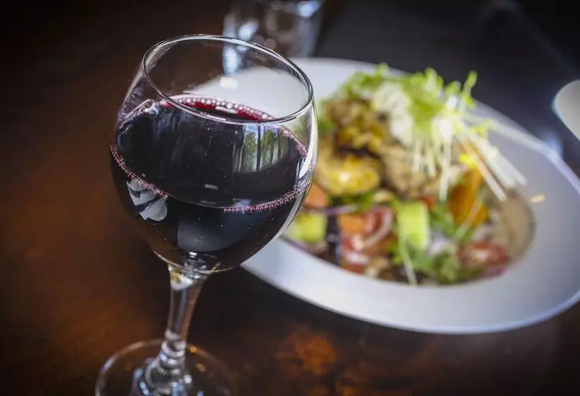 בית מלון כפרי Comfort Inn Deakin Palms