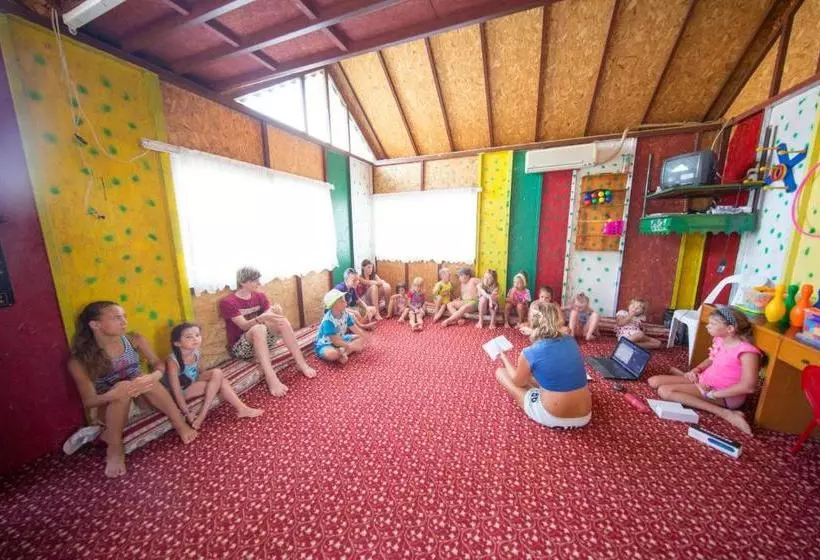 First Class Hotel   All Inclusive