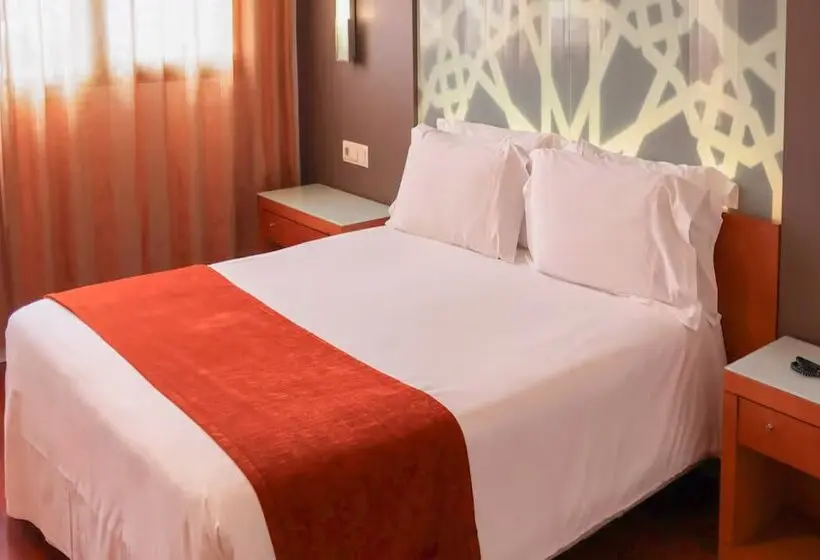 ホテル Granada Palace, Affiliated by Meliá