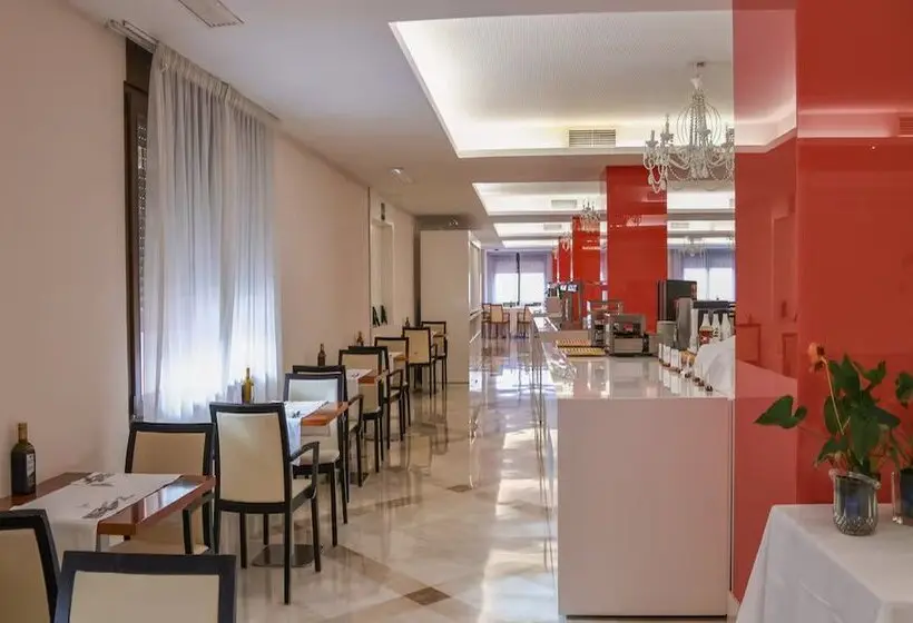 ホテル Granada Palace, Affiliated by Meliá