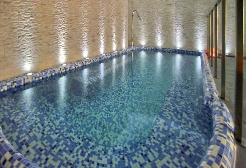 ホテル Granada Palace, Affiliated by Meliá