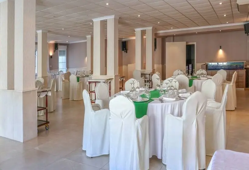 ホテル Granada Palace, Affiliated by Meliá